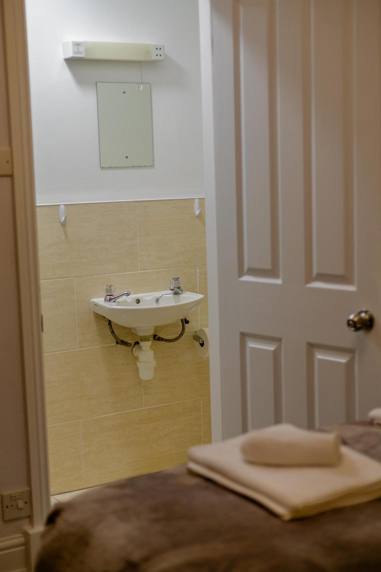 The Beechwood Bed & Breakfast Leeds  Luaran gambar